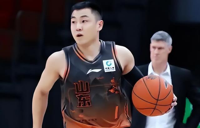 转折点！山东男篮强势反弹，CBA季后赛赛后攻防权衡，目标明确，训练强度明显提升的简单介绍-爱游戏在线